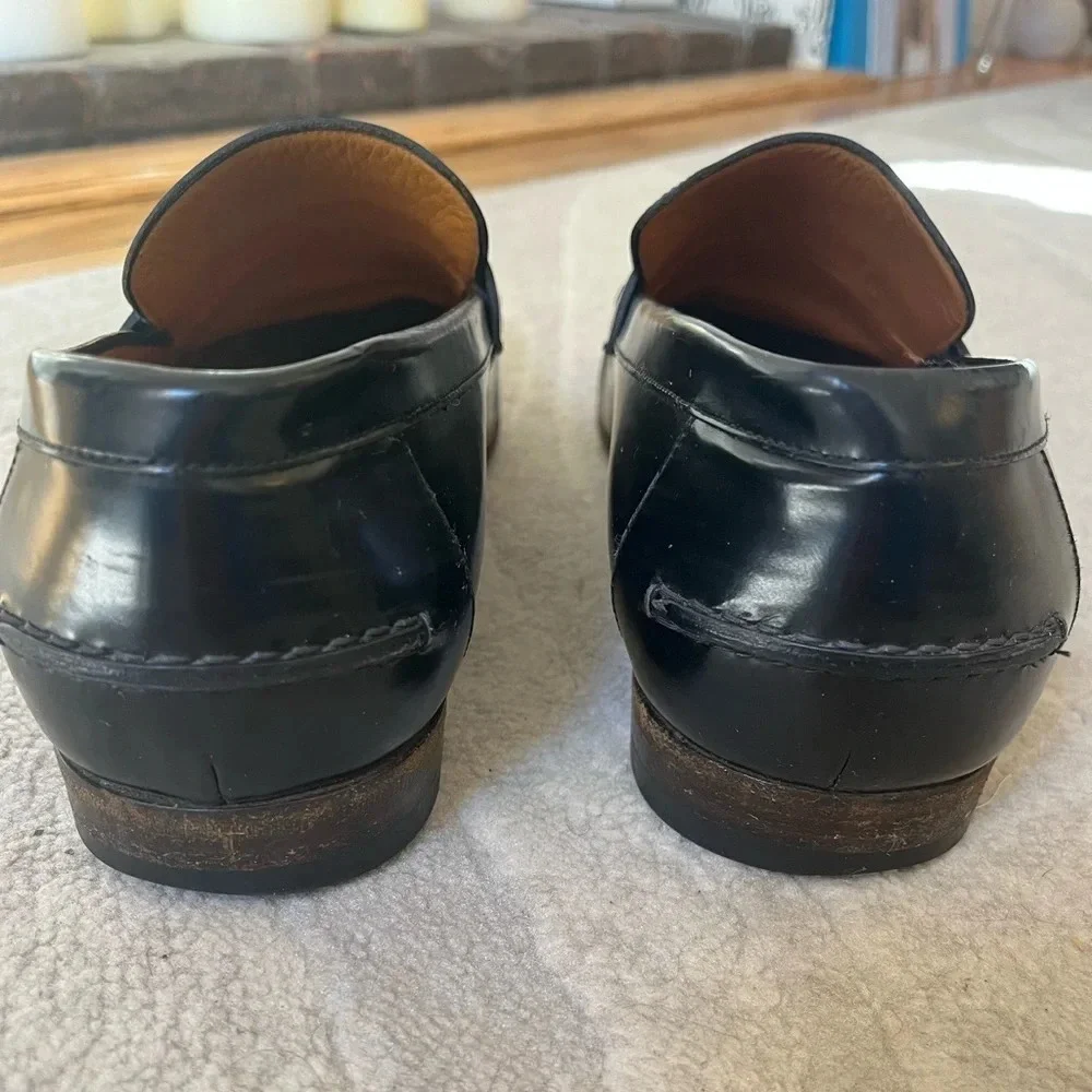 GUCCI Men’s Black Leather Loafers with Logo, style 181797, size 41.5 / 8